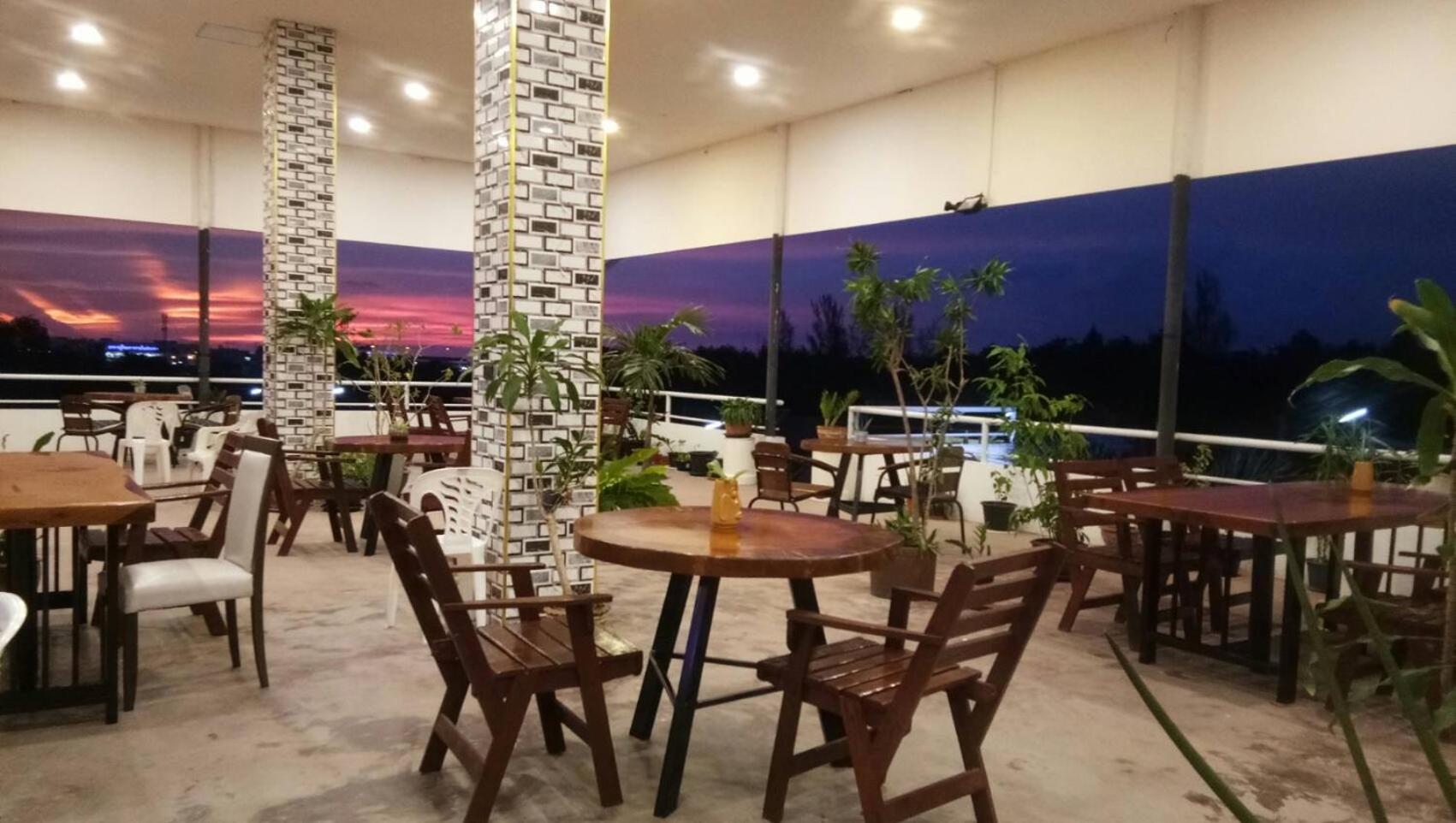 Batikseafood Airport & Room Ban Bo Sai Klang Værelse billede