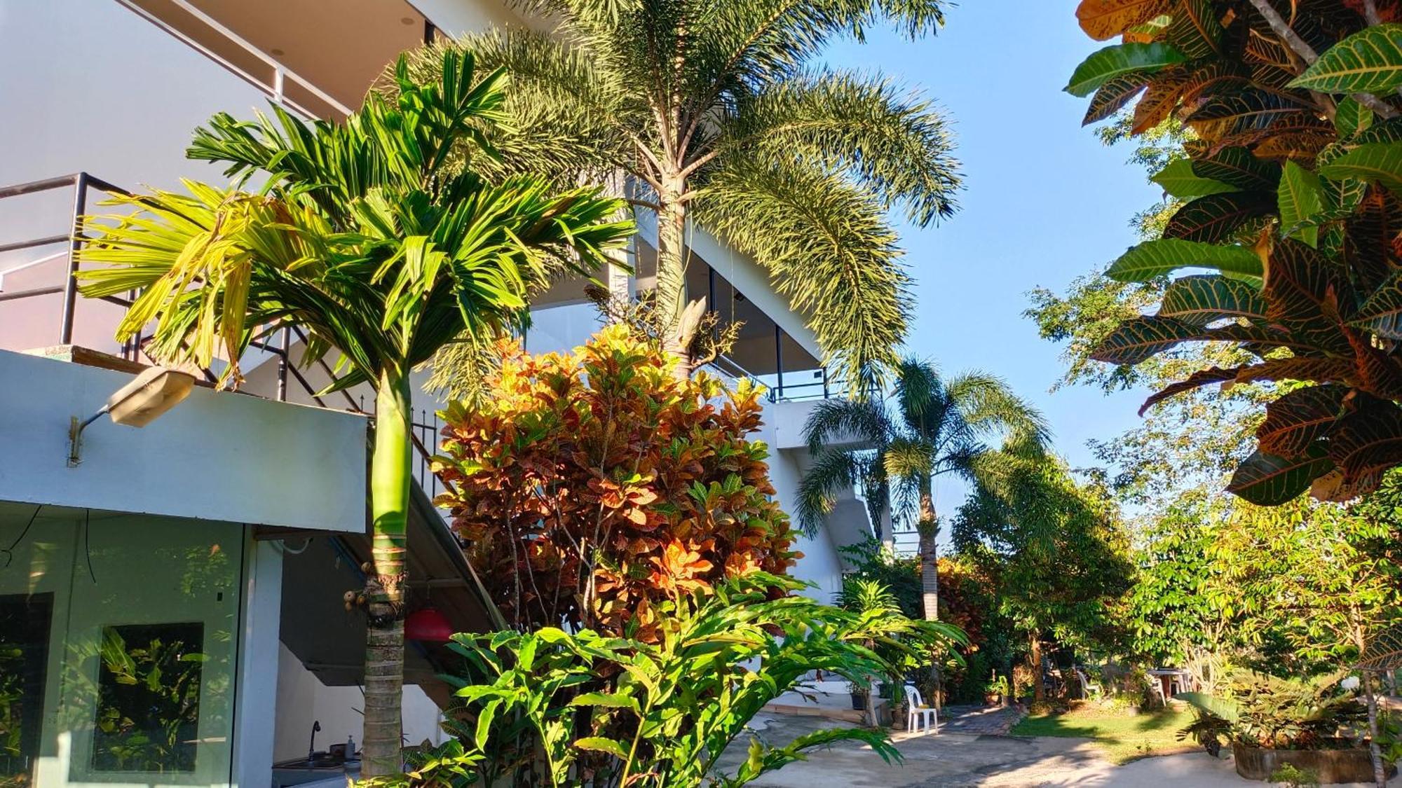 Batikseafood Airport & Room Ban Bo Sai Klang Eksteriør billede
