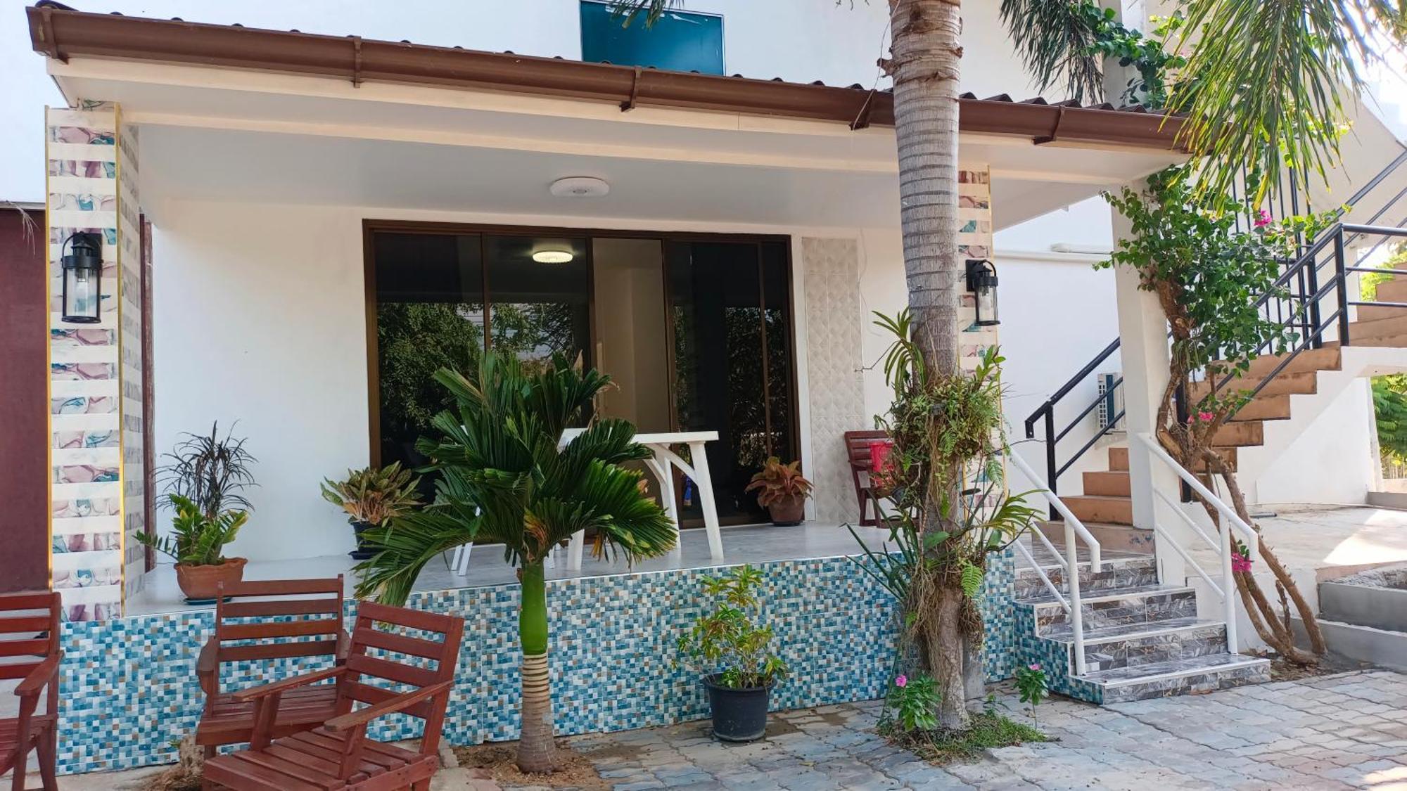 Batikseafood Airport & Room Ban Bo Sai Klang Eksteriør billede